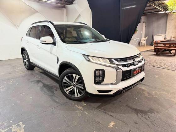 MITSUBISHI OUTLANDER 2.0 MIVEC GASOLINA HPE AUTOMÁTICO MITSUBISHI OUTLANDER 2.0 MIVEC GASOLINA HPE AUTOMÁTICO